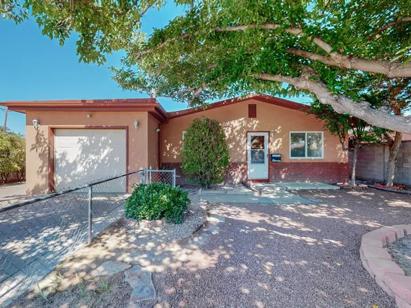 624 57th St NW, Albuquerque, NM 87105