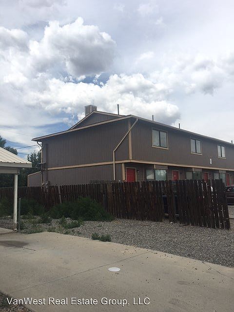 2nd image of 3247 1/2 White Ave APT 3