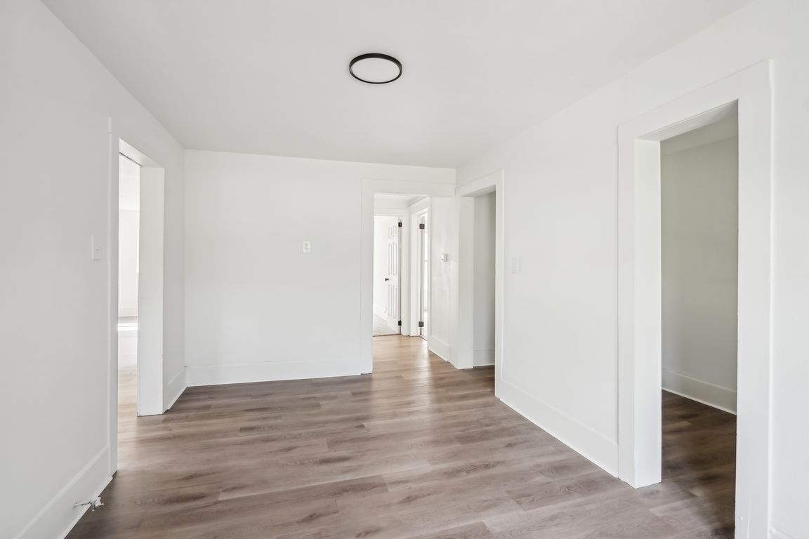 SE 219 Ave-1005-015.jpg