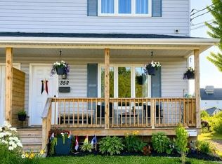 352 Lafrance St, Dieppe, NB E1A 2B8