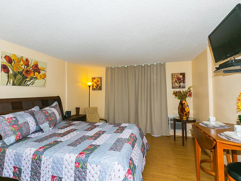 1920 Ala Moana Blvd #705 — Photo 7