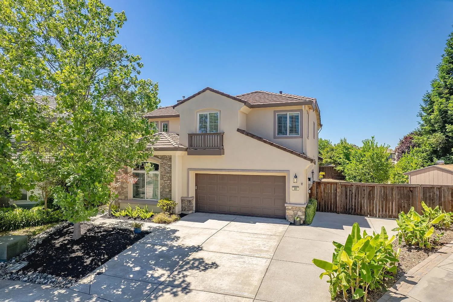509 Shehy Glen Pl photo 1