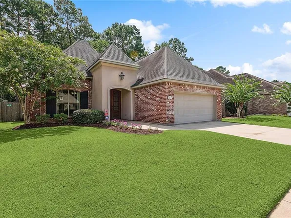 717 Brown Thrasher Loop N, Madisonville, LA 70447