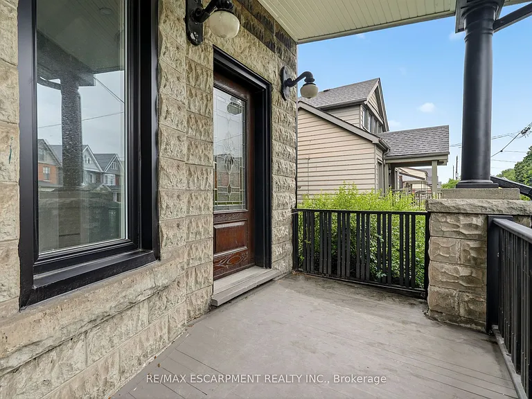 359 Herkimer St #UPPER — Photo 3