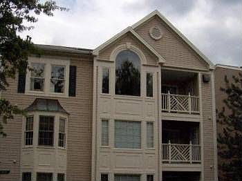 5th image of 12241 Fairfield House Dr APT 310B