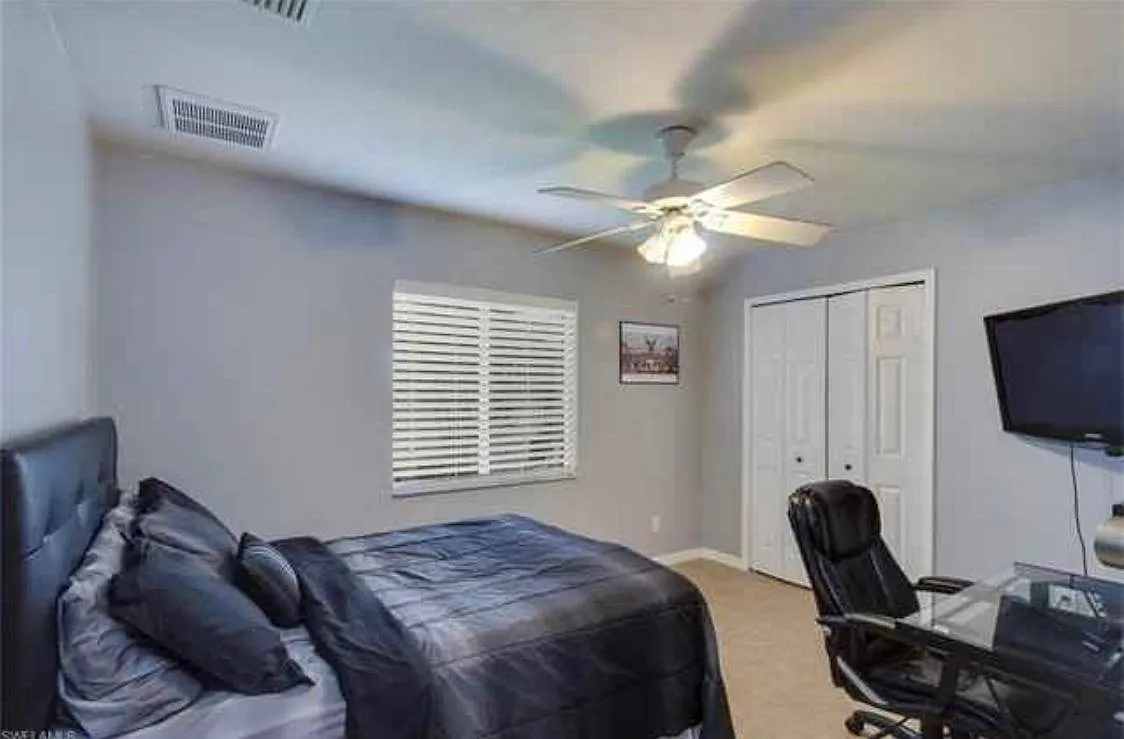 SW 38th Ln, Cape Coral — Photo 3