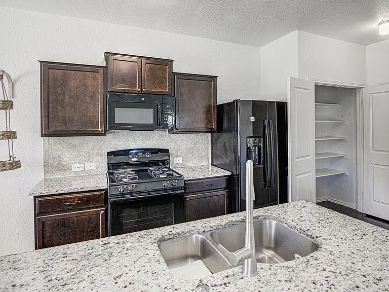 3505 Colorado High Ave — Photo 9