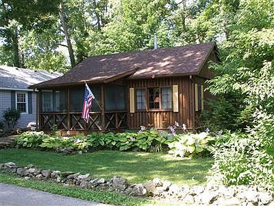1st image of 426 Poplar Ave