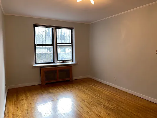Rented by Chana Ofek, LREB | media 11