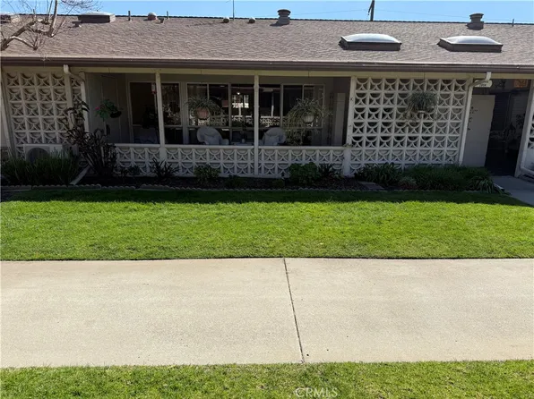 1671 Interlachen Rd #M11-285k, Seal Beach, CA 90740