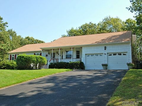 1st image of 25 Diane Dr