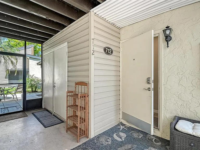 712 White Pine Tree Rd #77 — Photo 3
