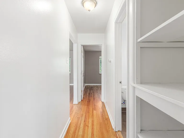 1385 S Grant St — Photo 22