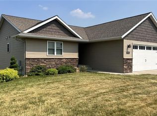 6361 Aspen Ridge Dr, Eau Claire, WI 54703