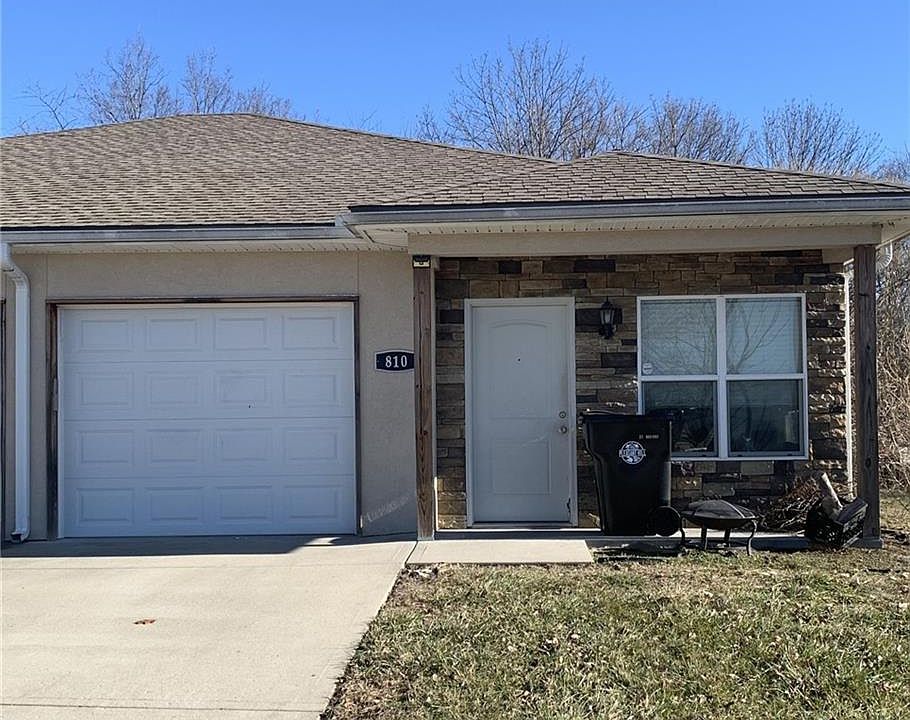 1st image of 810 Riffle Dr