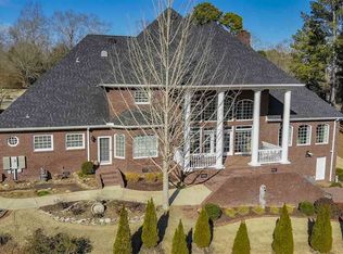 29 Winfield Dr, Scottsboro, AL 35769