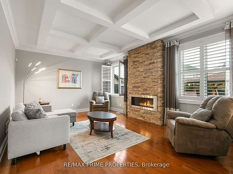 72 Branthaven St — Photo 10