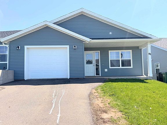 3rd image of 46 Beech Hill Ave