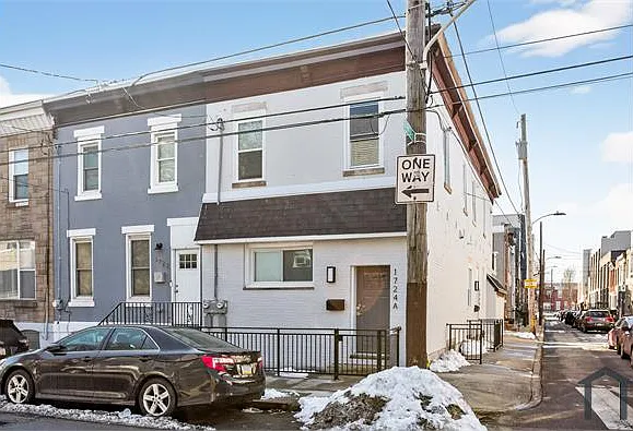 1724 Dickinson St #A — Photo 11