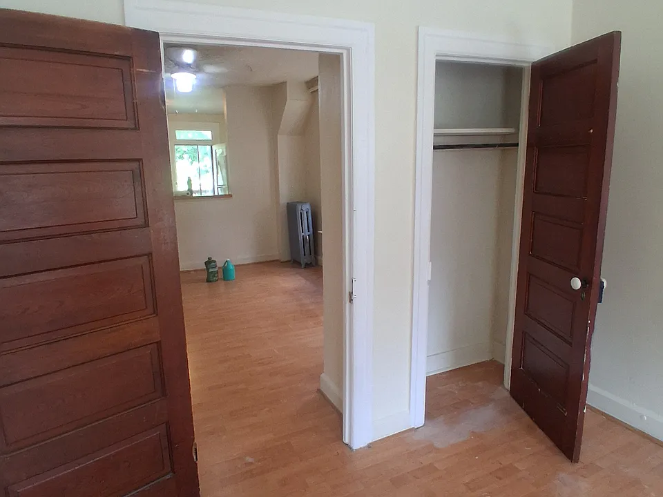 313 Summit Ave