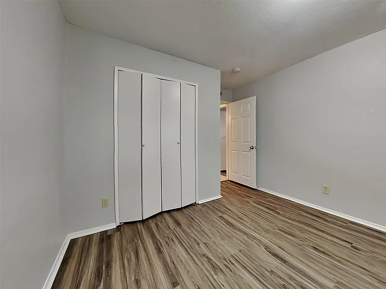 3326 Janwood Ln — Photo 16