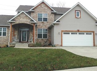 205 Shaleridge Dr, Pataskala, OH 43062