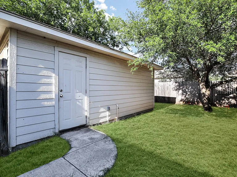 10302 Lateleaf Oak — Photo 23