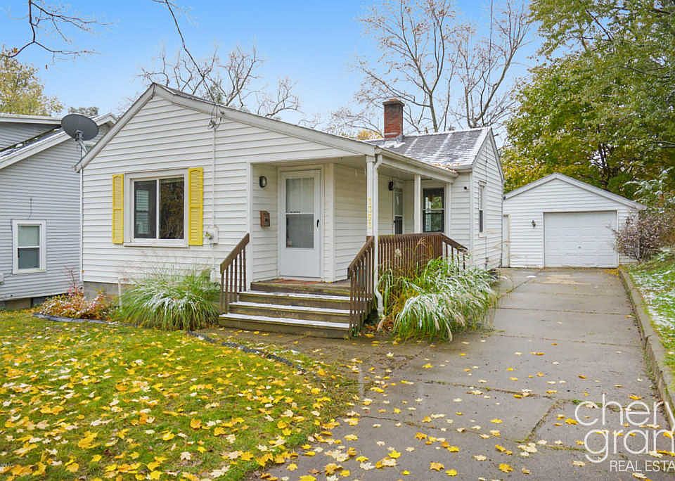 1st image of 1353 Mayfield Ave NE