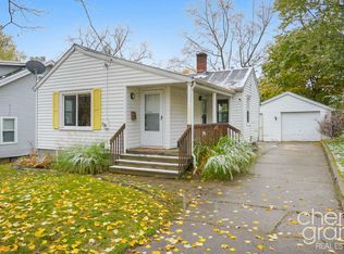 1353 Mayfield Ave NE, Grand Rapids, MI 49505