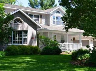 2441 Shadowview Cir, Plover, WI 54467