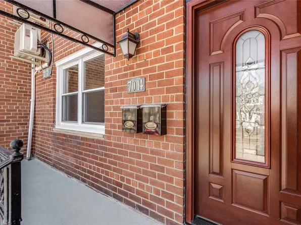 70-14 Olcott Street image 6 of 6