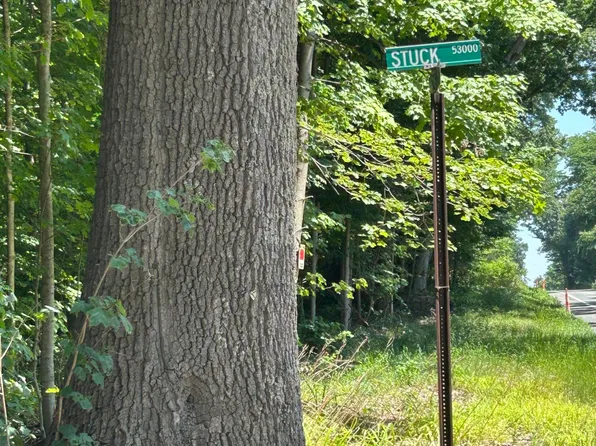 Stuck Rd, Marcellus, MI 49067