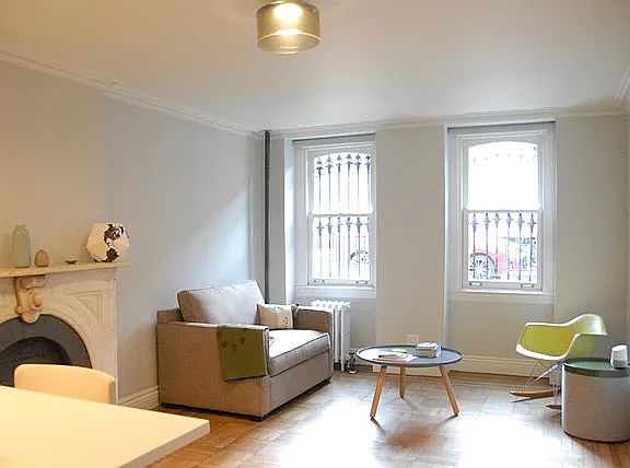 3rd image of 267 Carlton Ave #1