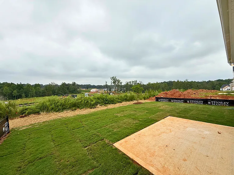 144 Gervais Cir — Photo 30