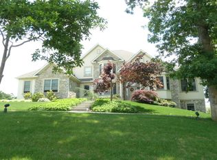 3984 Blevins Rd, Stewartstown, PA 17363