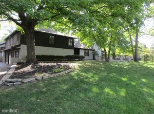 2375 Lane Rd, Columbus, OH 43220