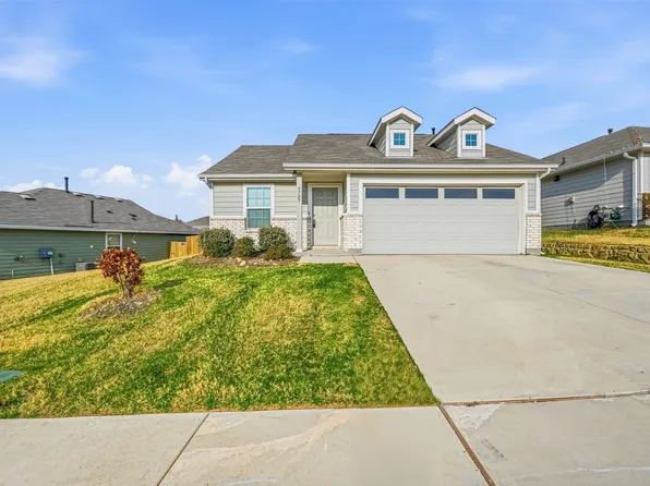 9729 Motley Dr, Fort Worth, TX 76179