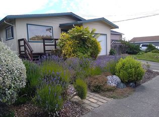 828 Willow St, Fort Bragg, CA 95437