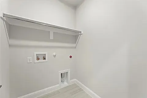 2133 Rhodora Ave — Photo 21