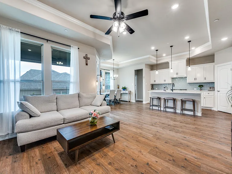 4300 Carrera Dr — Photo 10
