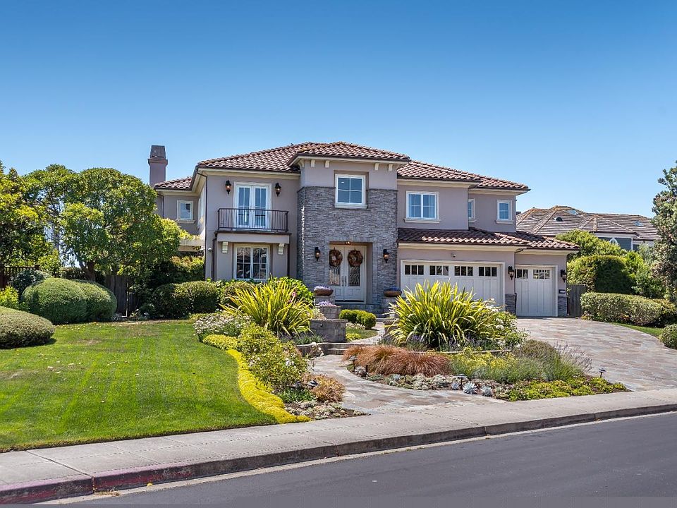 1st image of 46 Spyglass Ct