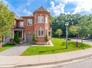 7360 Zinnia Pl #124, Mississauga, ON L5W 2A1
