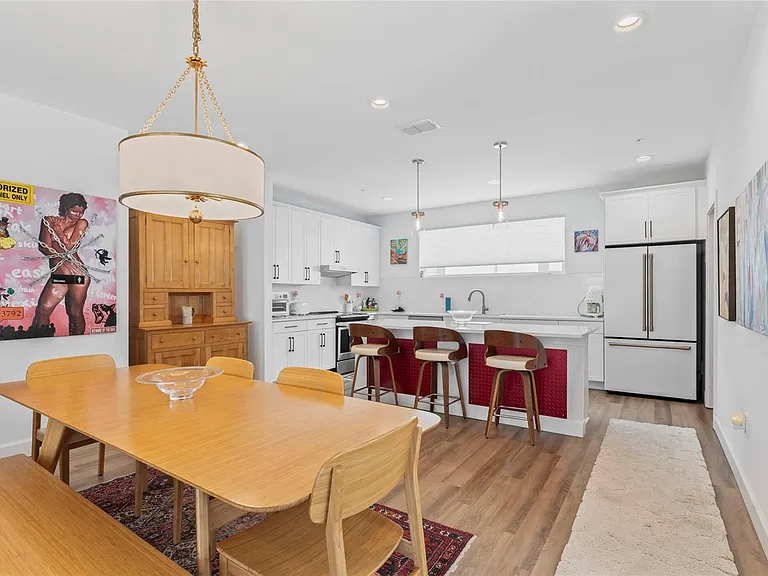 2621 1st Ave N #19 — Photo 4
