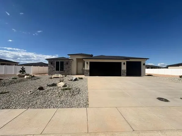 4957 N 970 E, Enoch, UT