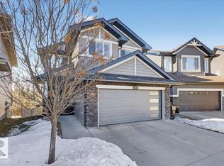 1440 Chahley Pl NW, Edmonton, AB T6M 0J3