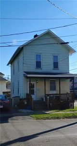434 S Broad St, Grove City, PA, 16127