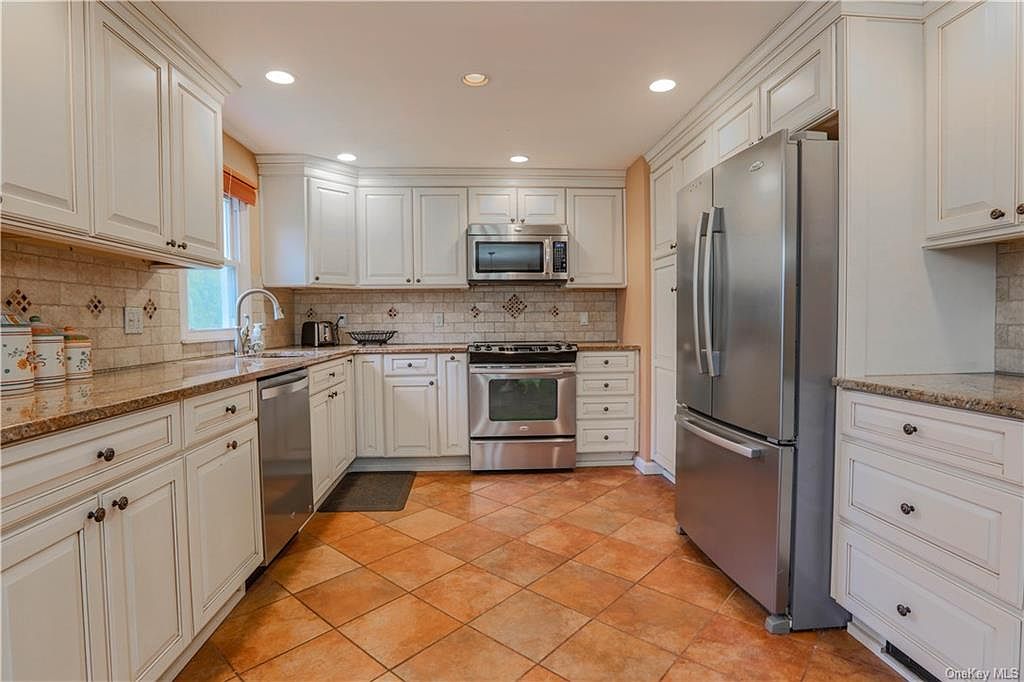 50 Kentview Dr, Kent Lakes, NY 10512 Zillow