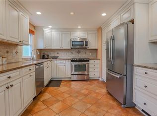 50 Kentview Dr, Kent Lakes, NY 10512