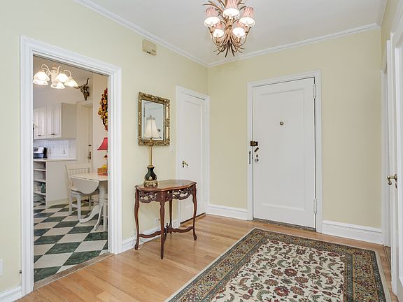 4th image of 14 N Chatsworth Ave
