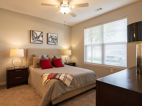 5th image of 11691 S Ridgeview Rd APT 114